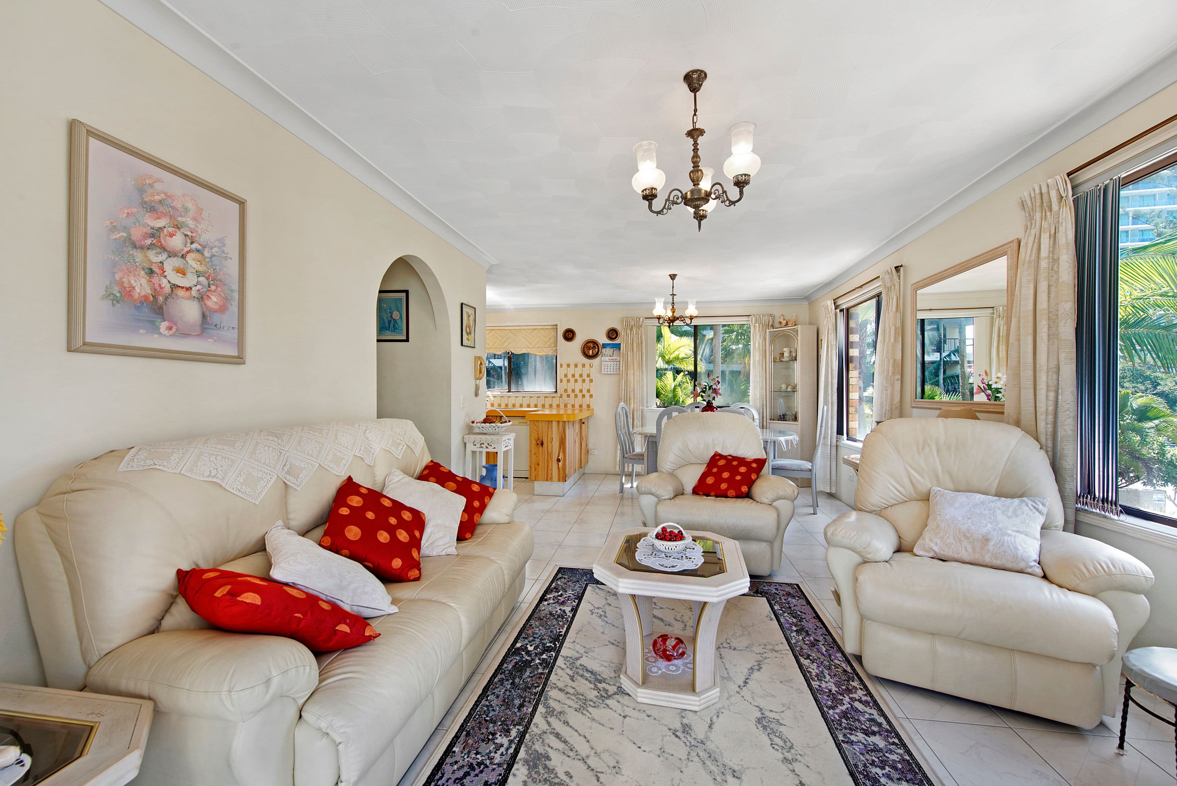 22 Markwell Avenue, Surfers Paradise QLD 4217, Surfers Paradise - Thumbnail 4