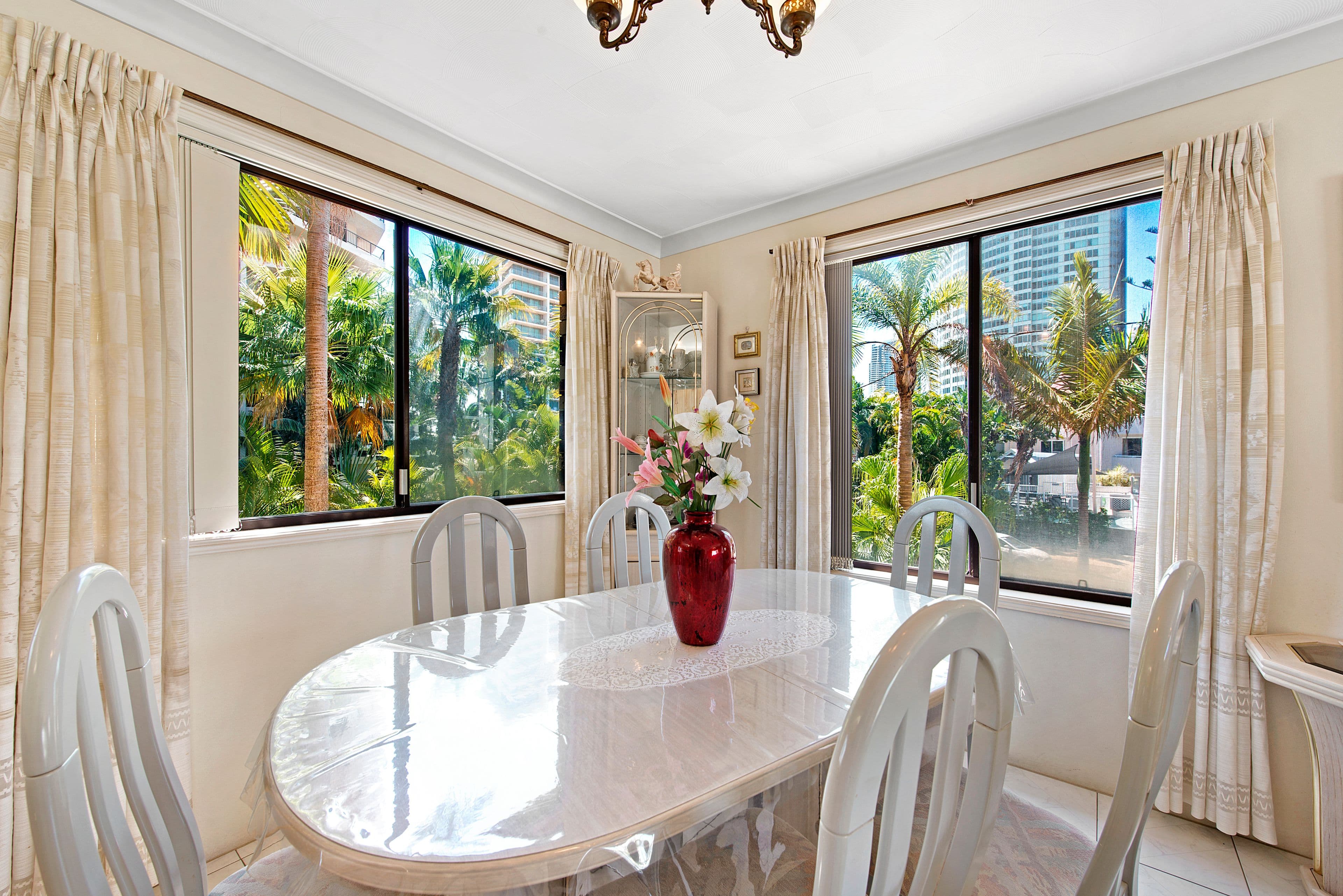 22 Markwell Avenue, Surfers Paradise QLD 4217, Surfers Paradise - Thumbnail 5