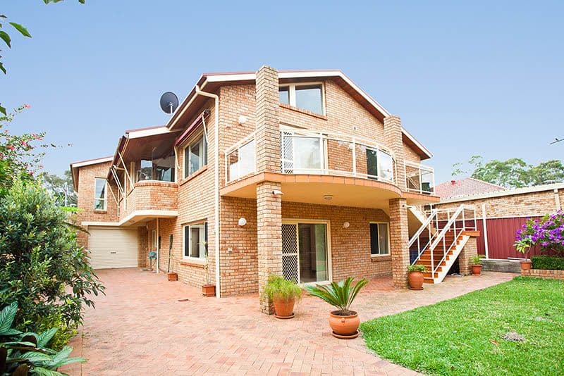 19 Grandview Crescent, LUGARNO NSW 2210, Lugarno - Thumbnail 4