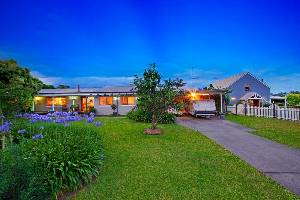 7 Watchem Road, Australind WA 6233, Australind - Thumbnail 3