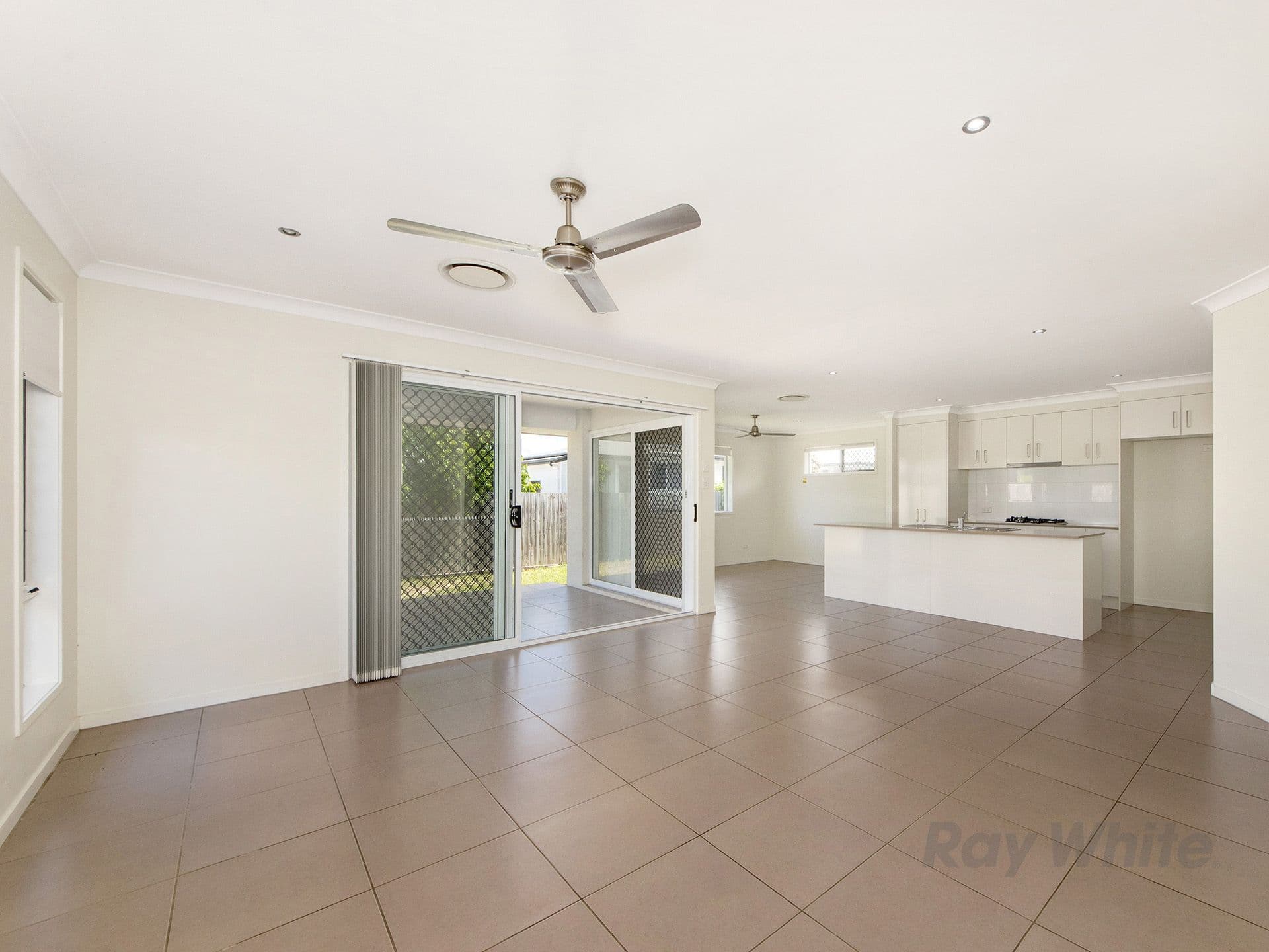 81 Brookside Circuit, Ormeau QLD 4208, Ormeau - Thumbnail 3