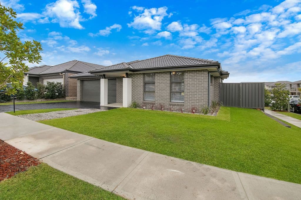 54 Navigator Street, Leppington - Thumbnail 2
