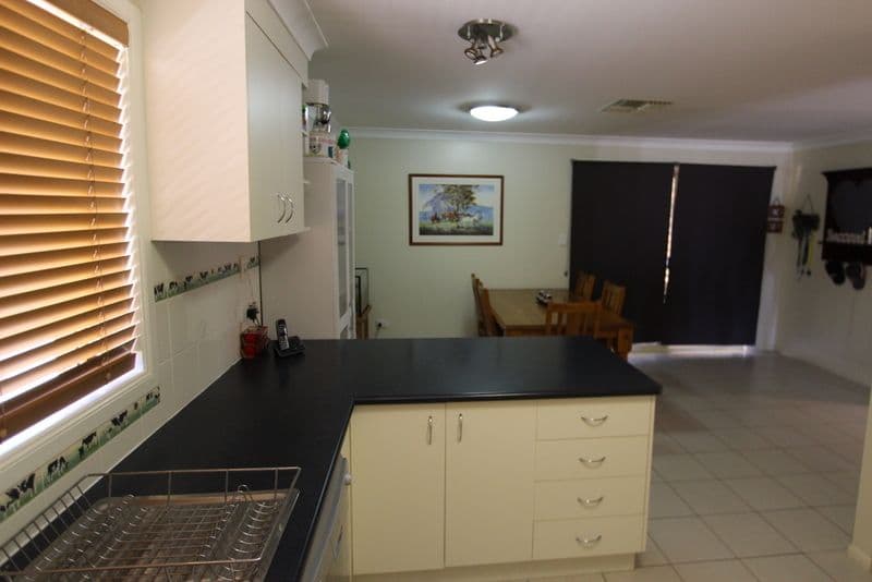 73 Partridge Street, Charleville QLD 4470, Charleville - Thumbnail 6