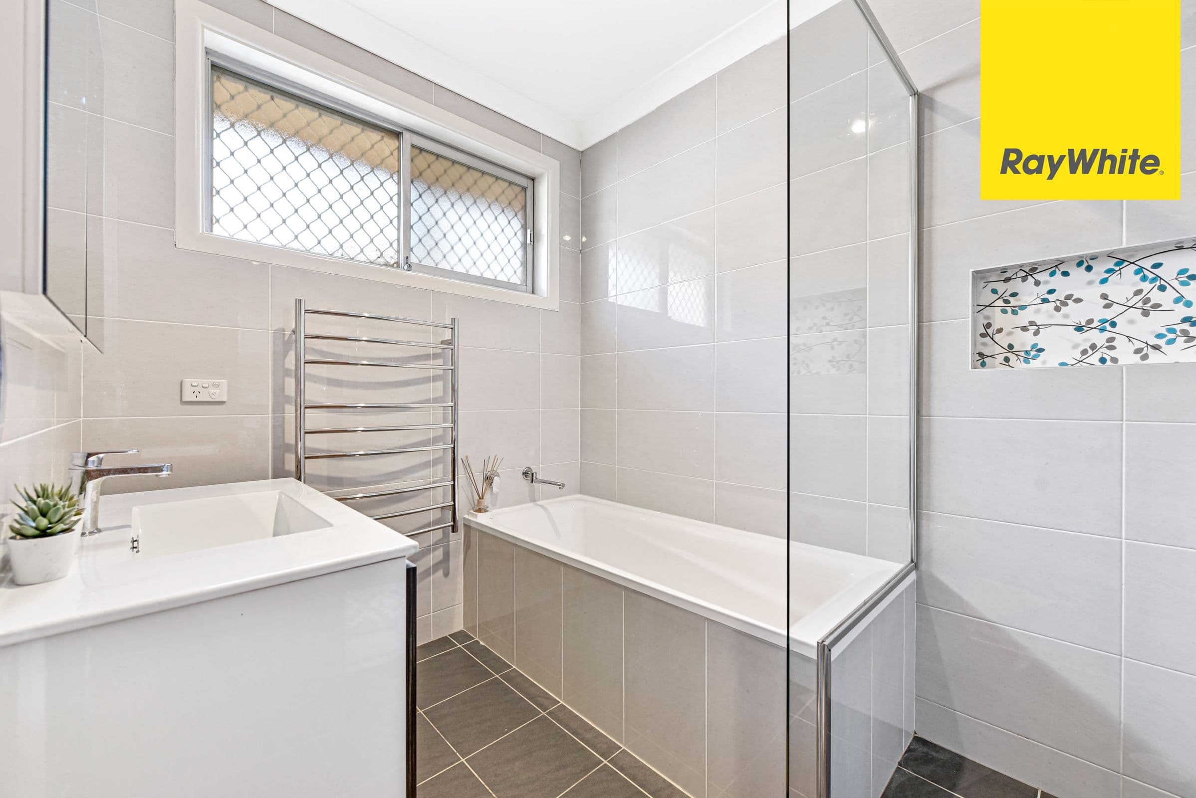 10 Lomax Street, Epping NSW 2121, Epping - Thumbnail 5