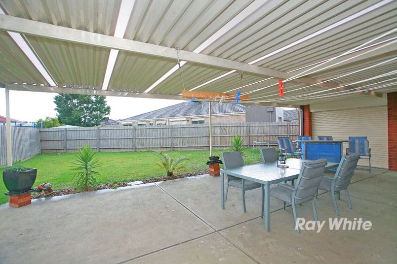 16 Bellbrae Crescent, CRANBOURNE VIC 3977, Cranbourne West - Image 1