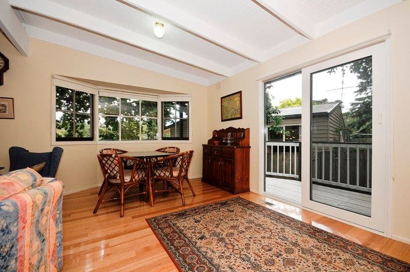 6 KEITH Court, WANDIN NORTH VIC 3139, Wandin North - Thumbnail 2