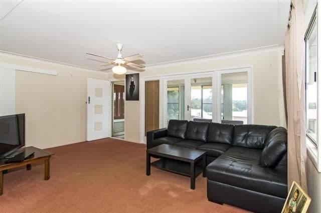 6 Hanlon Street, NEWTOWN QLD 4350, Newtown - Thumbnail 3
