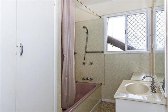 6 Hanlon Street, NEWTOWN QLD 4350, Newtown - Thumbnail 7