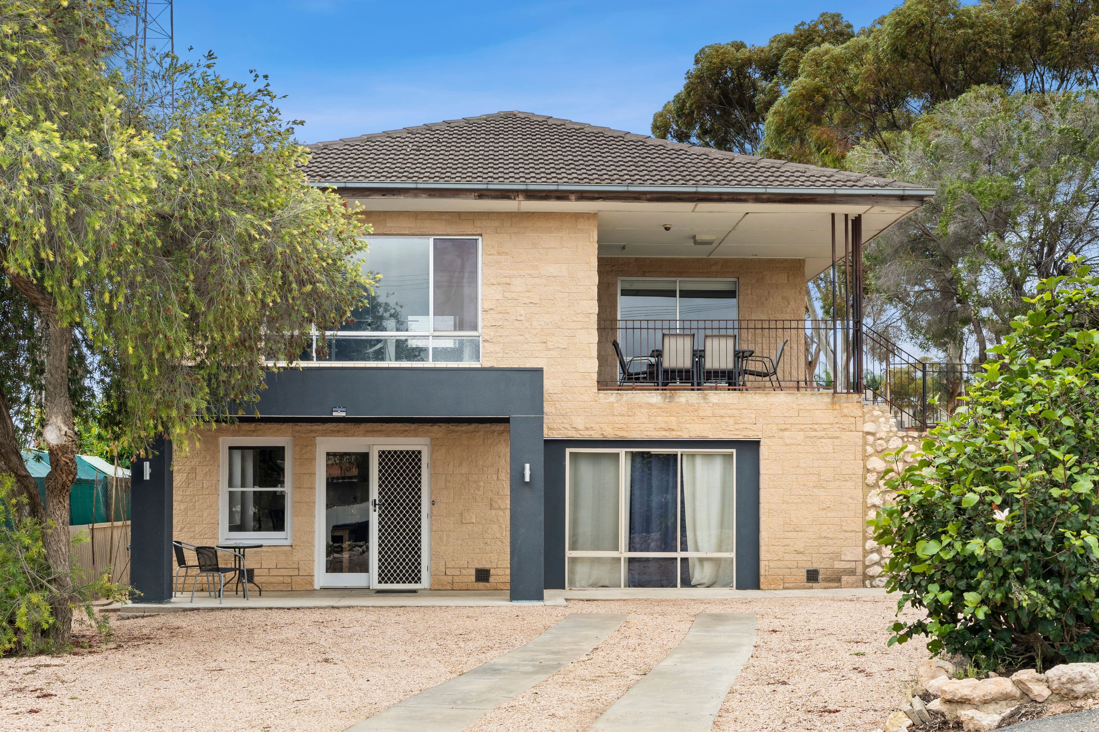 4 Coombe Terrace, Waikerie SA 5330, Waikerie - Image 1