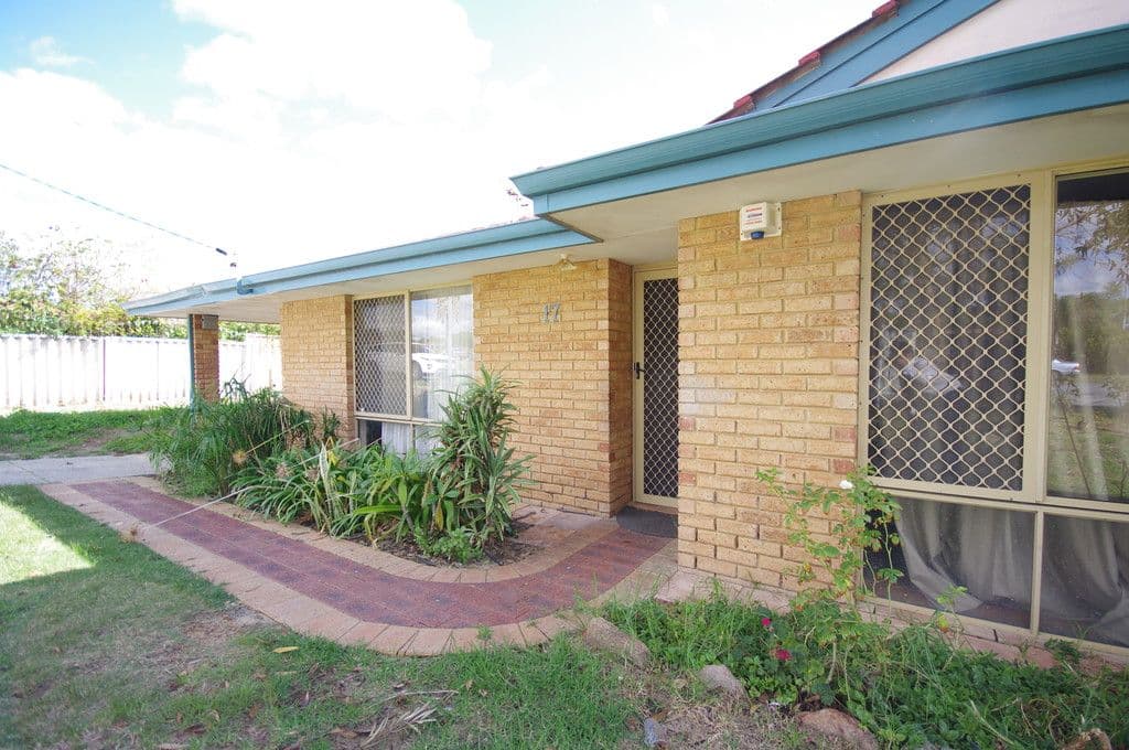 17 Downy Green, Mirrabooka WA 6061, Mirrabooka - Thumbnail 2