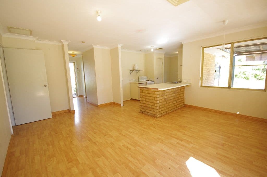 17 Downy Green, Mirrabooka WA 6061, Mirrabooka - Thumbnail 4