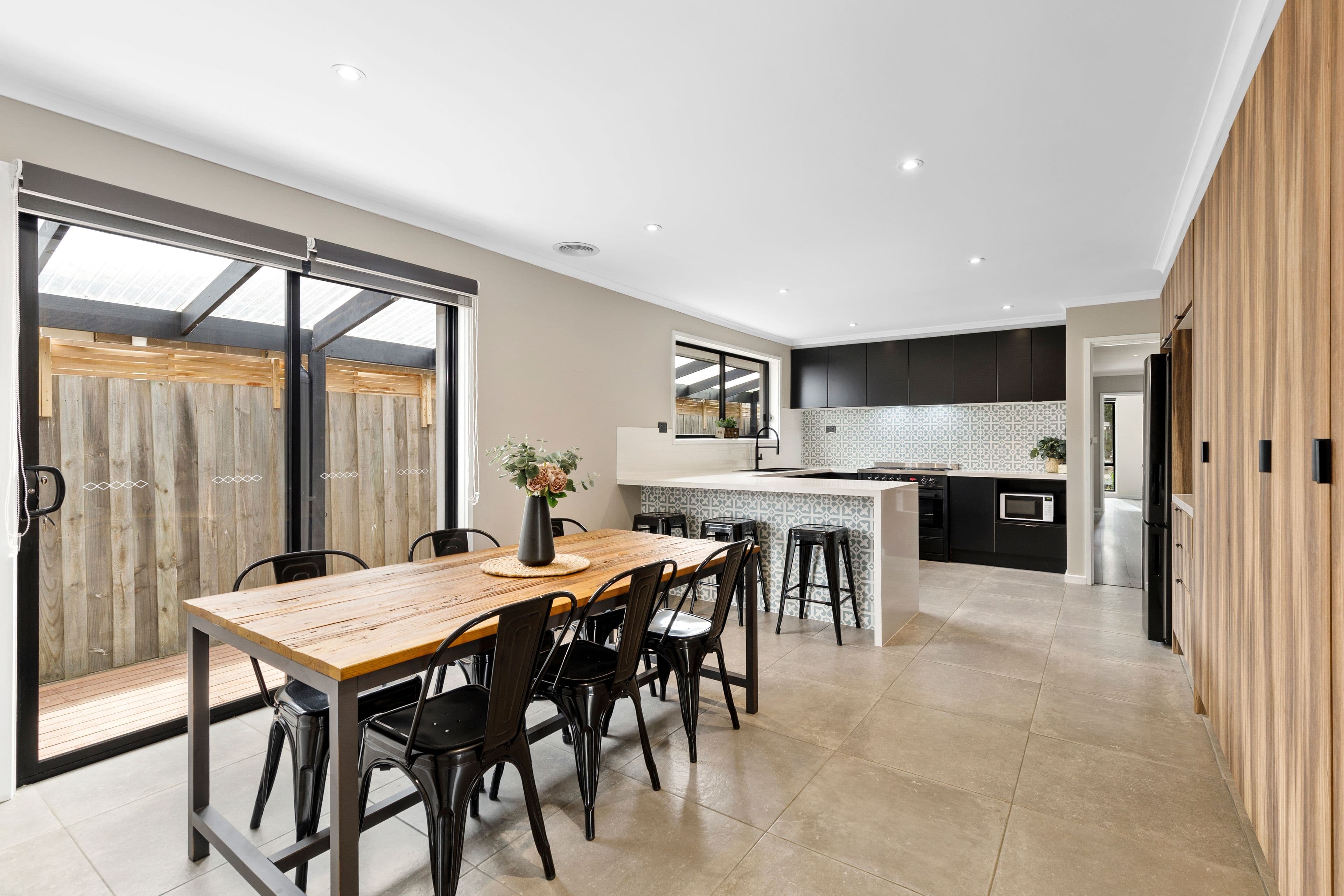 130 McClelland Avenue, Lara VIC 3212, Lara - Thumbnail 3