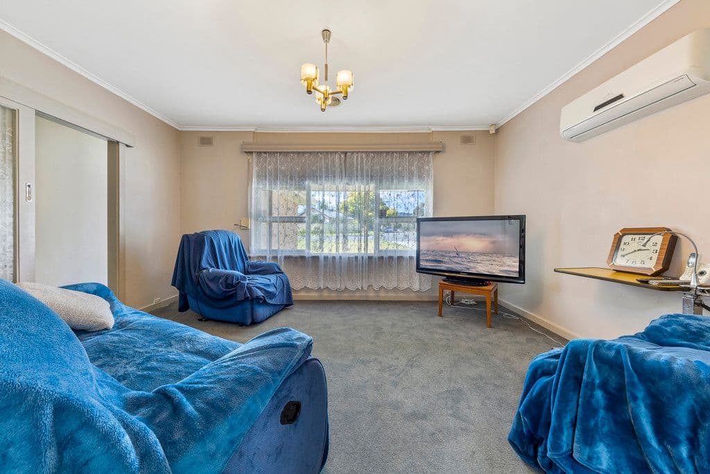 46 Irene Avenue, Hope Valley SA 5090, Hope Valley - Thumbnail 2