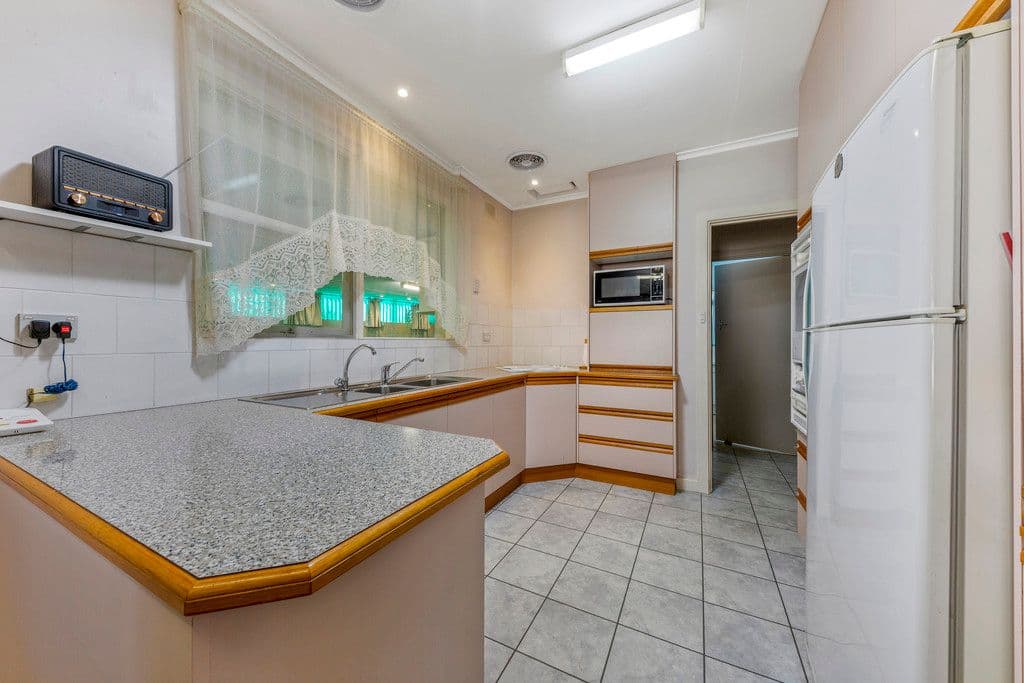 46 Irene Avenue, Hope Valley SA 5090, Hope Valley - Thumbnail 4