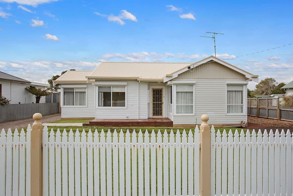 76 Walker, Cobden VIC 3266, Cobden - Image 1