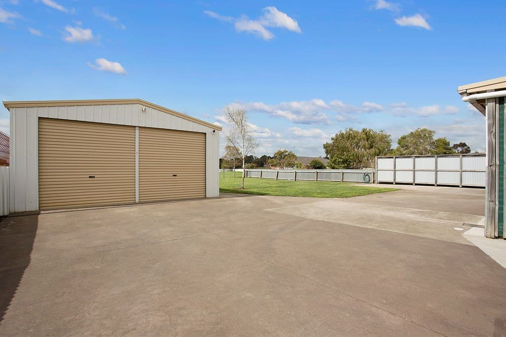 76 Walker, Cobden VIC 3266, Cobden - Thumbnail 4