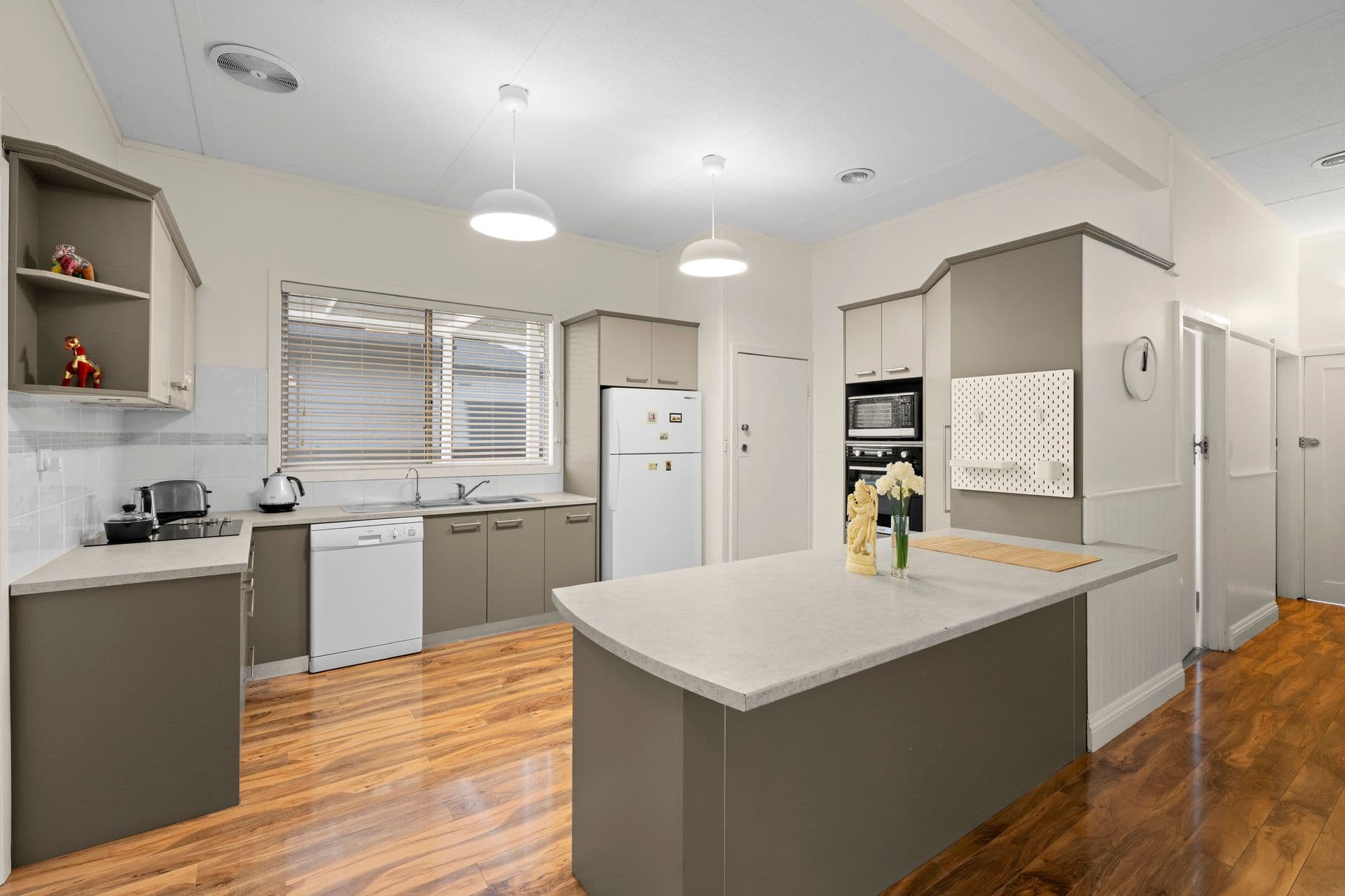 92 Mackellar Street, Benalla VIC 3672, Benalla - Thumbnail 6