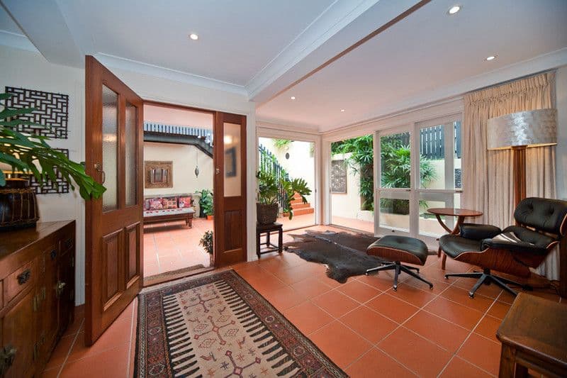 26 The Drive, BARDON QLD 4065, Bardon - Thumbnail 5