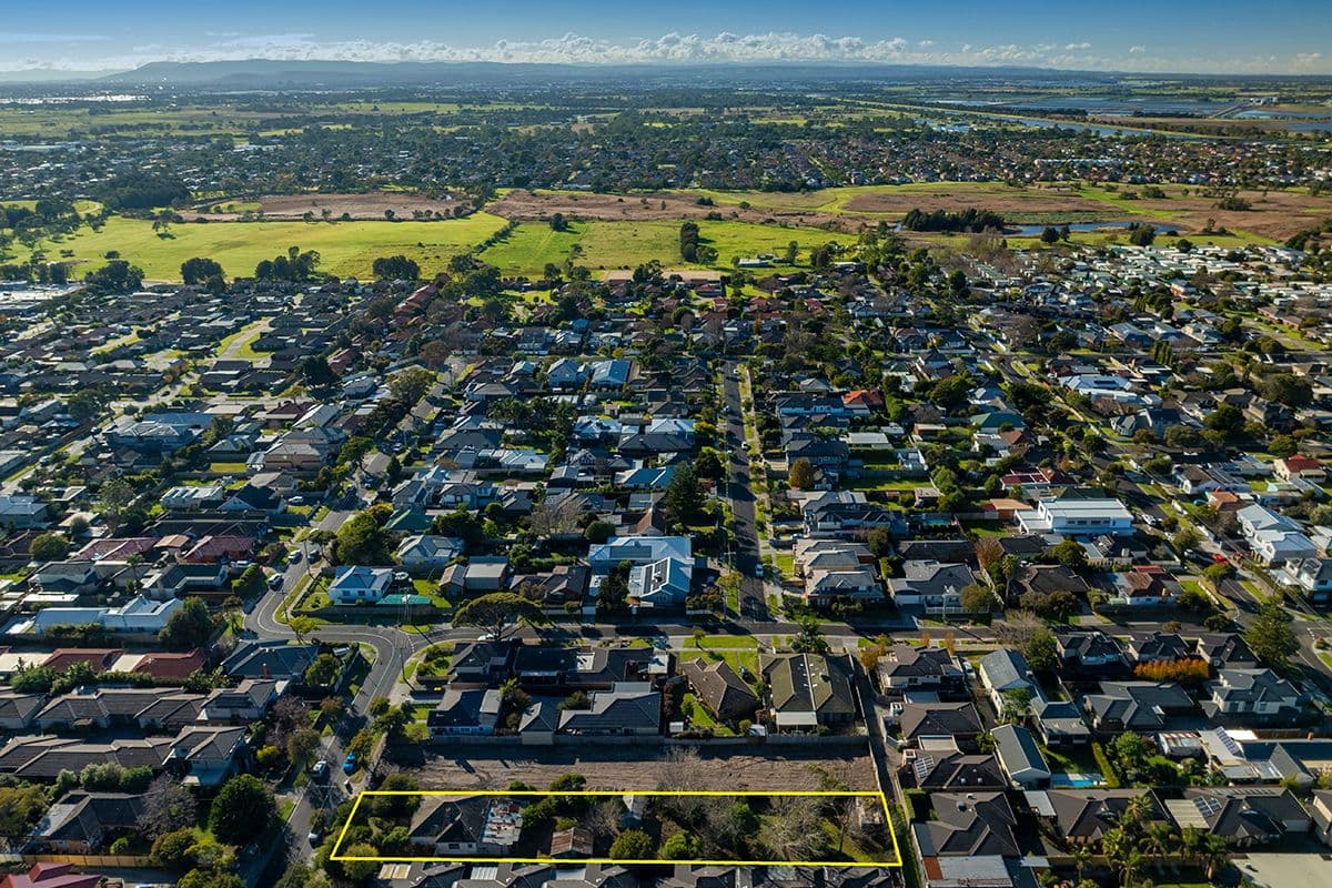 64 Golden Avenue, Bonbeach VIC 3196, Bonbeach - Thumbnail 6
