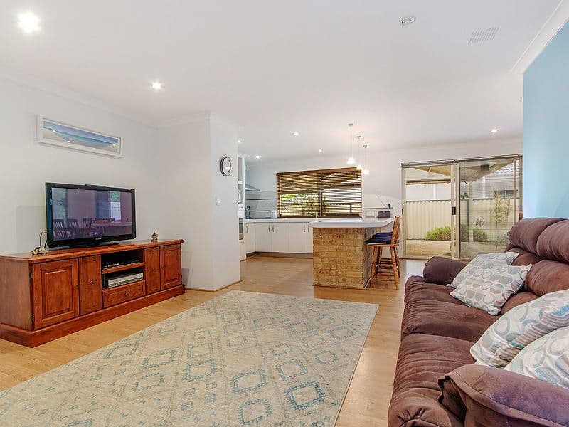 14 Roe Street, ROCKINGHAM WA 6168, Rockingham - Thumbnail 4