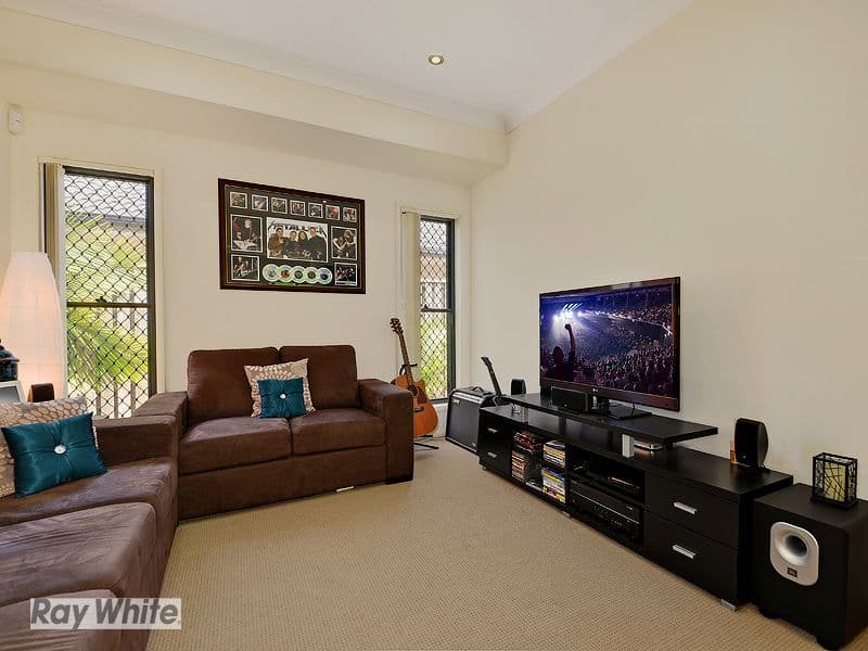 34 Carmody Parade, NORTH LAKES QLD 4509, North Lakes - Thumbnail 5