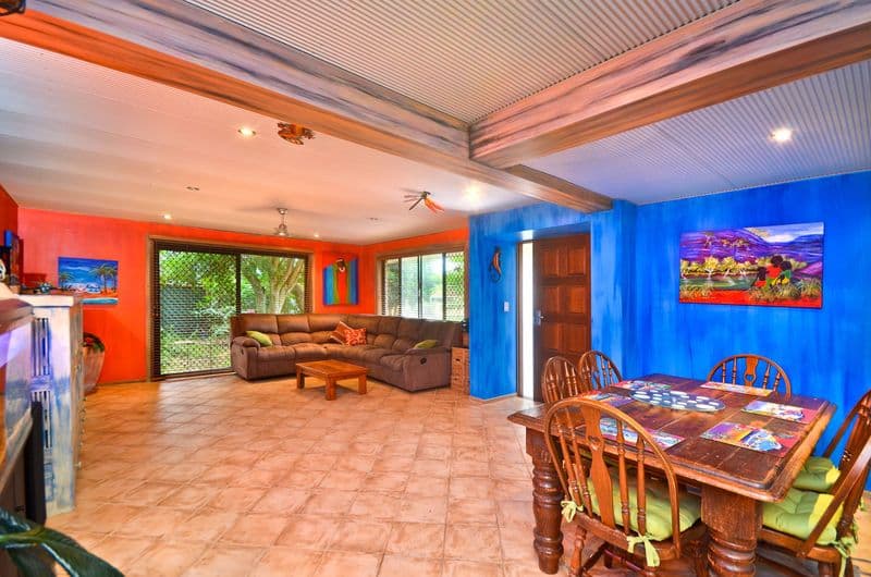 6 Blackwood Place, PALM BEACH QLD 4221, Palm Beach - Thumbnail 7