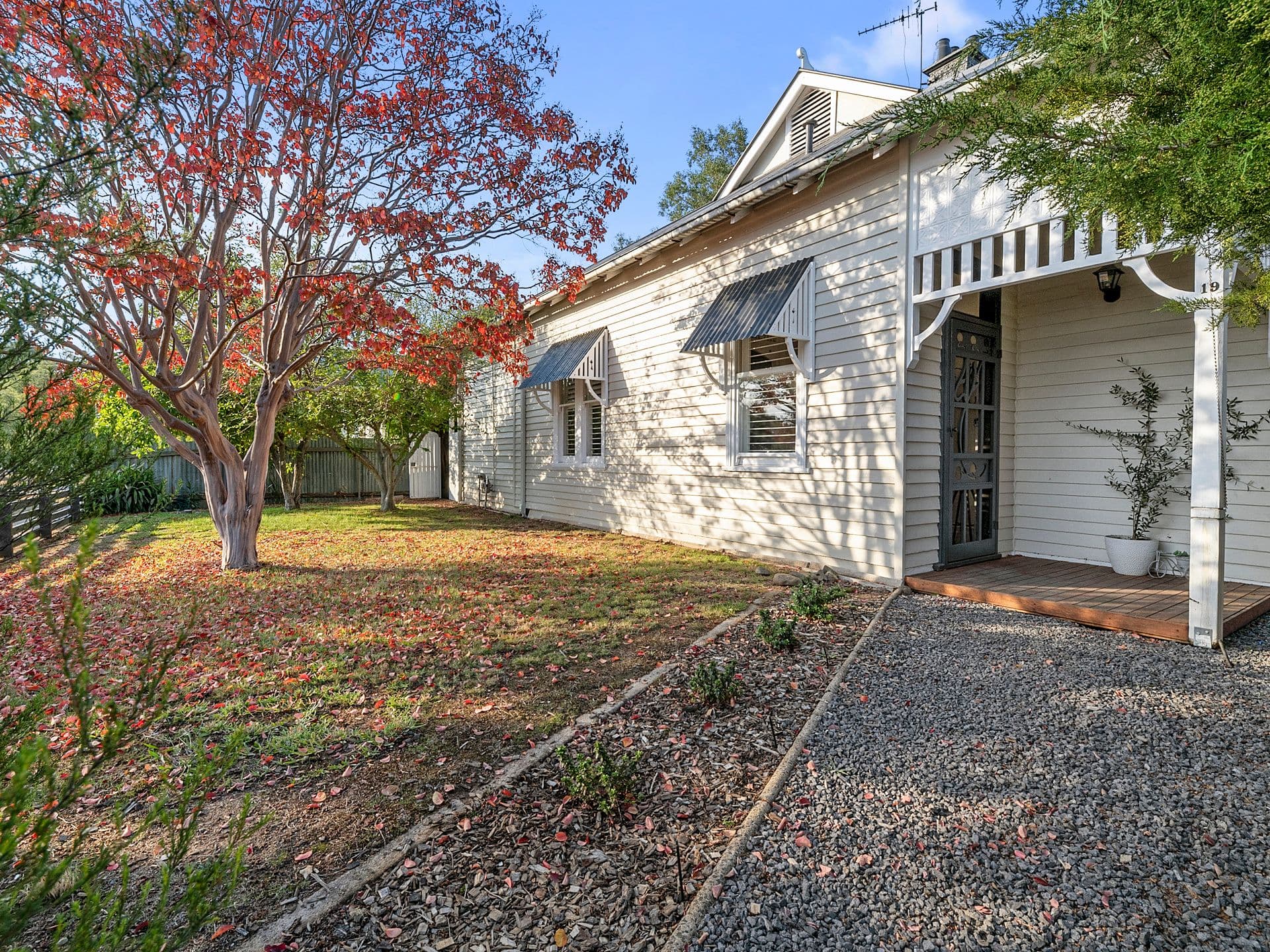 19 Barkly Street, Benalla VIC 3672, Benalla - Thumbnail 2