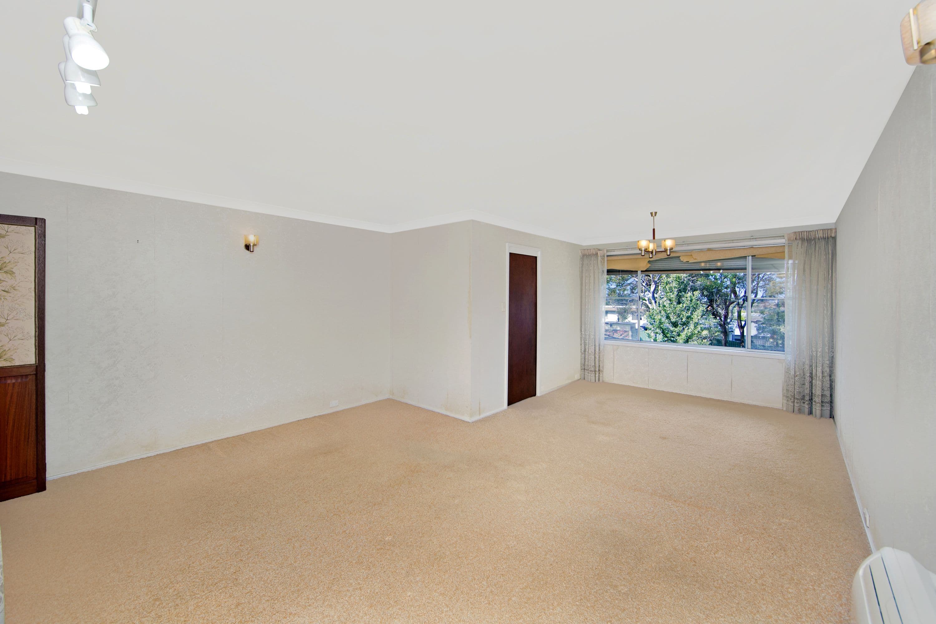 19 Grandview Parade, Gorokan - Thumbnail 4