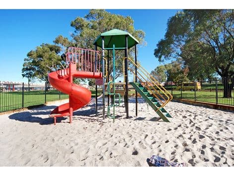 4 Rotherfield Road, WESTMINSTER WA 6061, Westminster - Thumbnail 6