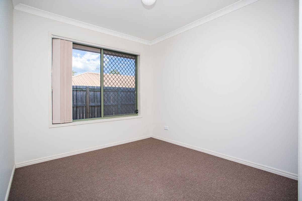 63 Watarrka Drive, Parkinson QLD 4115, Parkinson - Thumbnail 7