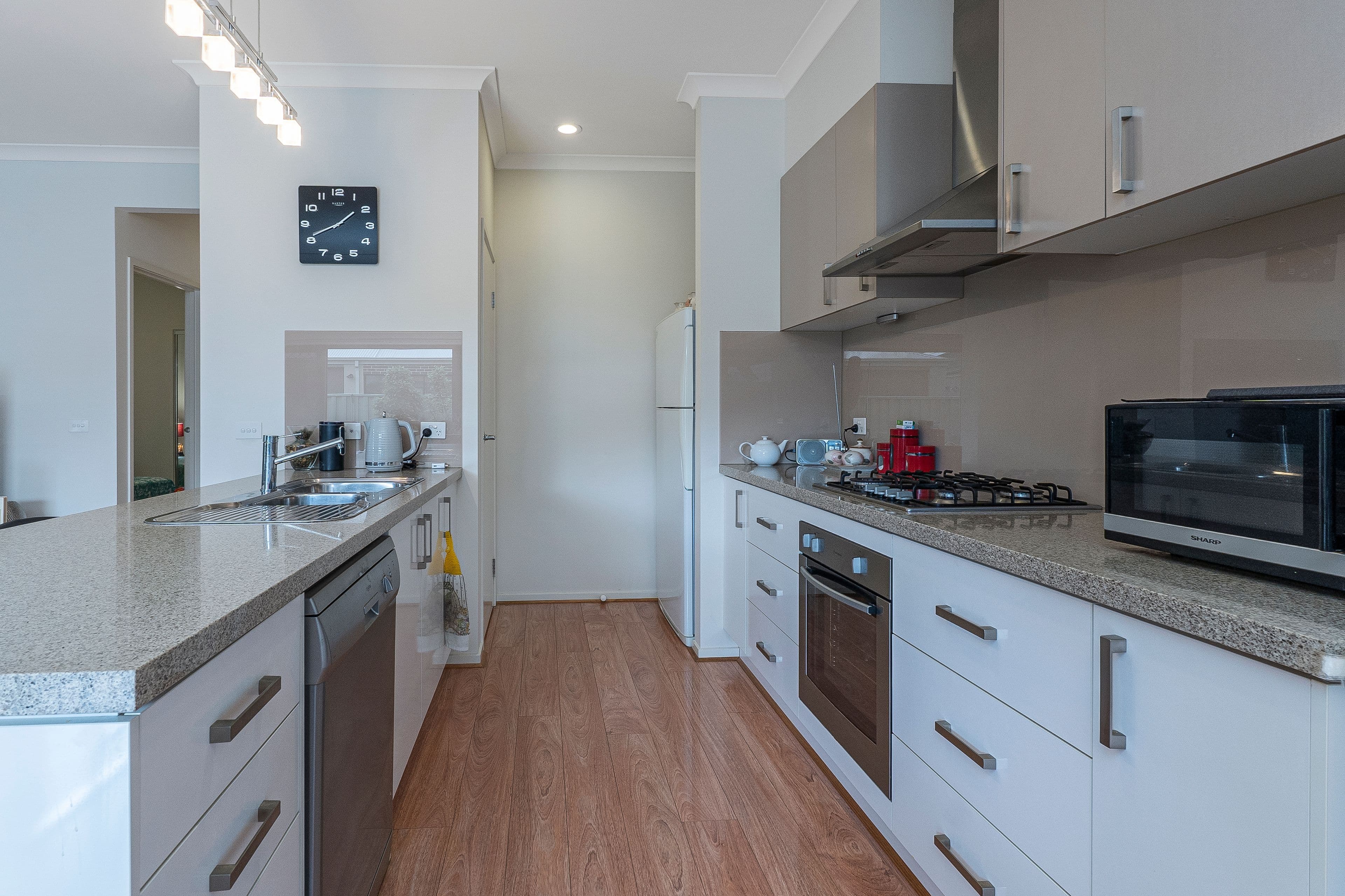 3 Silky Oak Street, Pakenham VIC 3810, Pakenham - Thumbnail 2