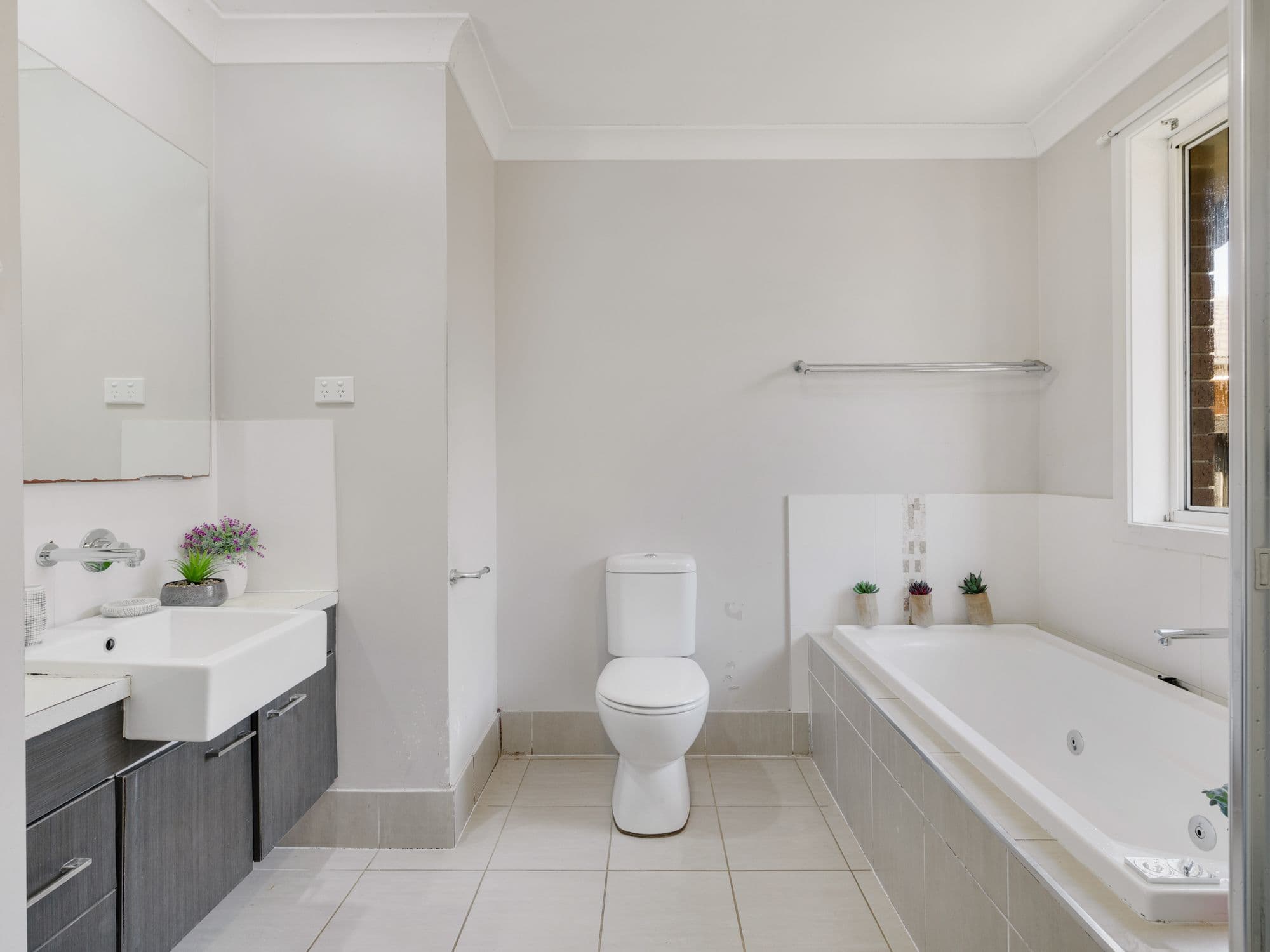 7 Woodroffe Street, Minto NSW 2566, Minto - Thumbnail 7