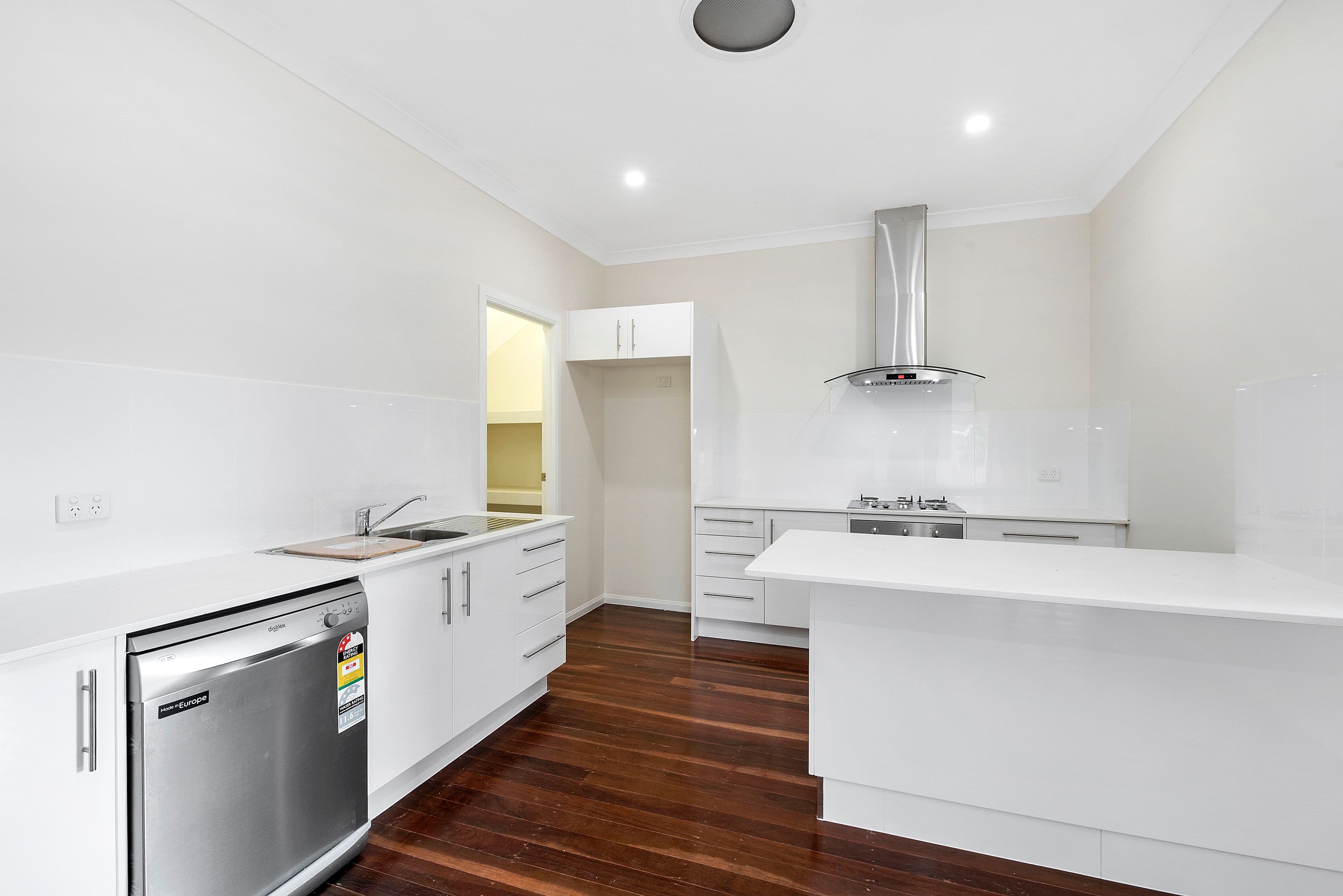 Lot 1, 27 Rock Street, Scarborough QLD 4020, Scarborough - Thumbnail 3