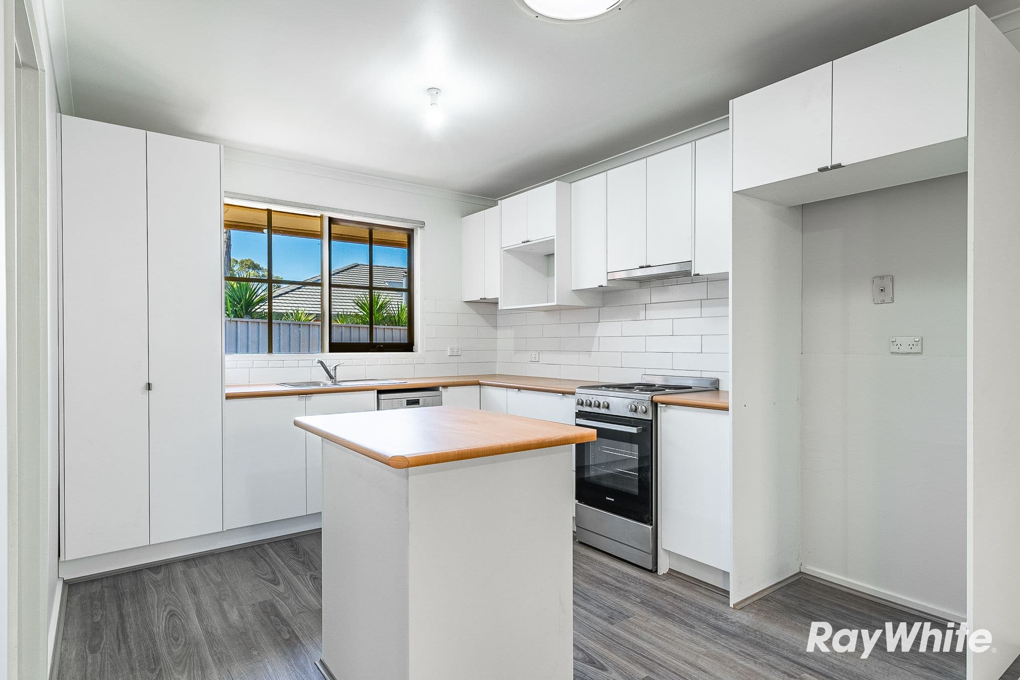 27 Shakespere Street, Heathcote VIC 3523, Heathcote - Thumbnail 6
