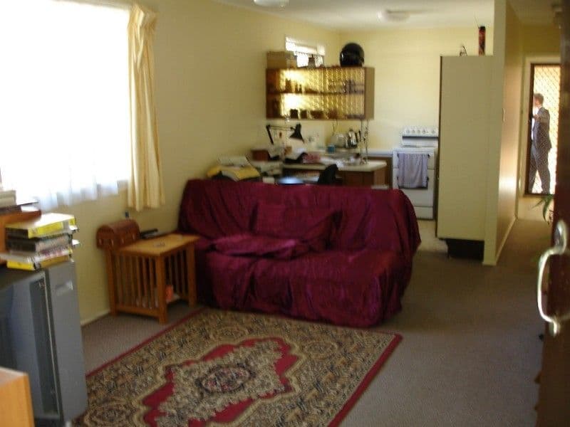 314 Victoria Avenue, REDCLIFFE QLD 4020, Redcliffe - Thumbnail 2