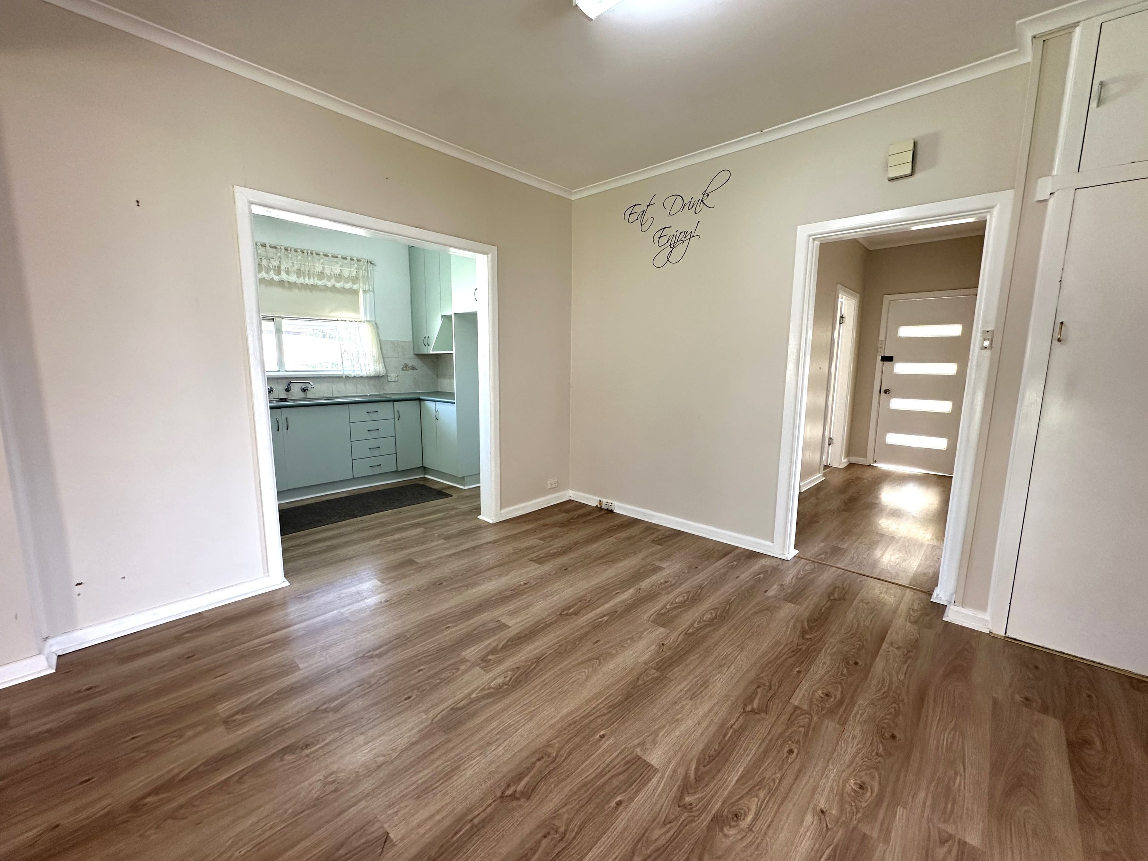 38 Currawong Street, Young NSW 2594, Young - Thumbnail 4