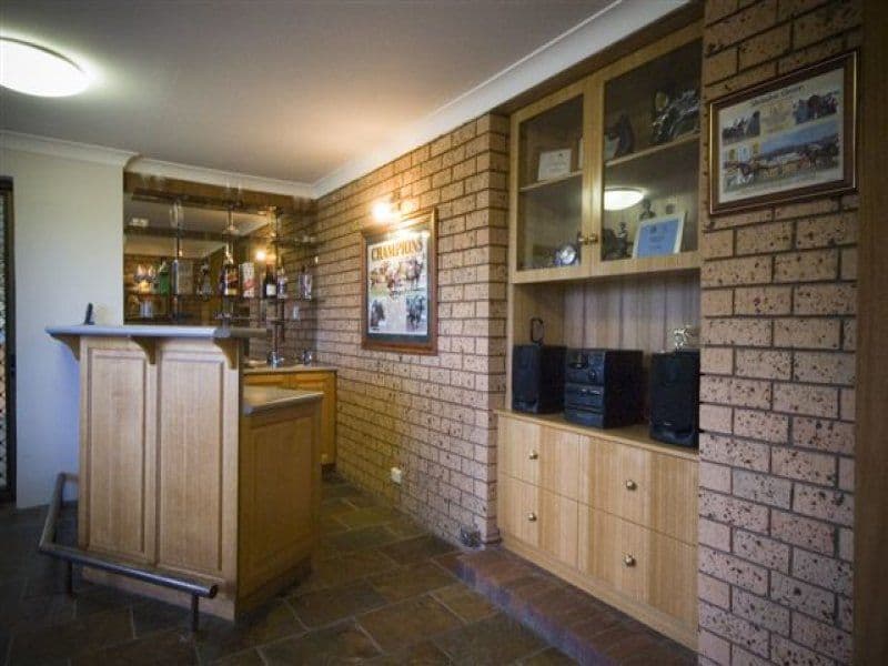 5 Kookaburra Court, GLENVALE QLD 4350, Glenvale - Thumbnail 3