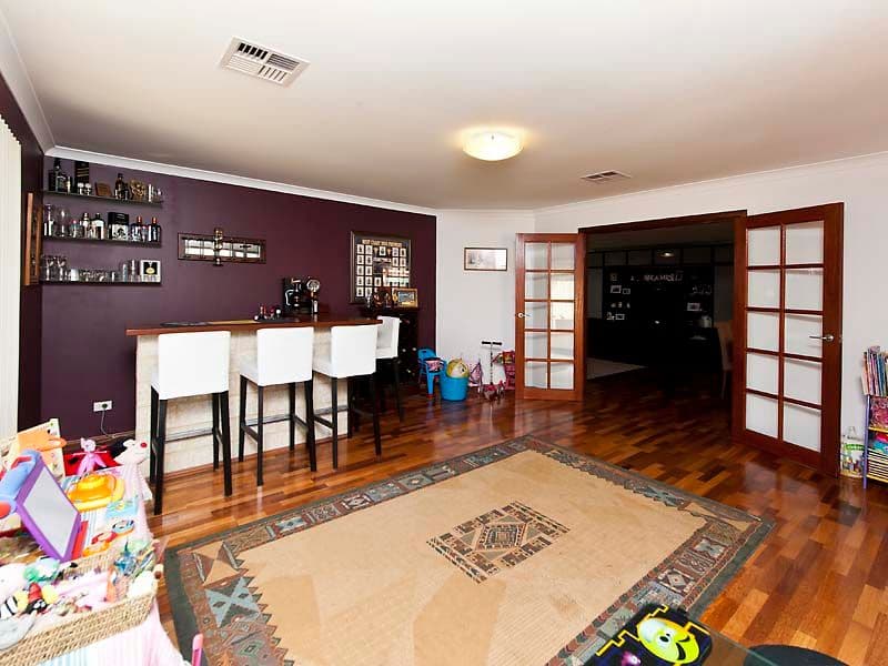 25 Swanson Way, Secret Harbour WA 6173, Secret Harbour - Thumbnail 2