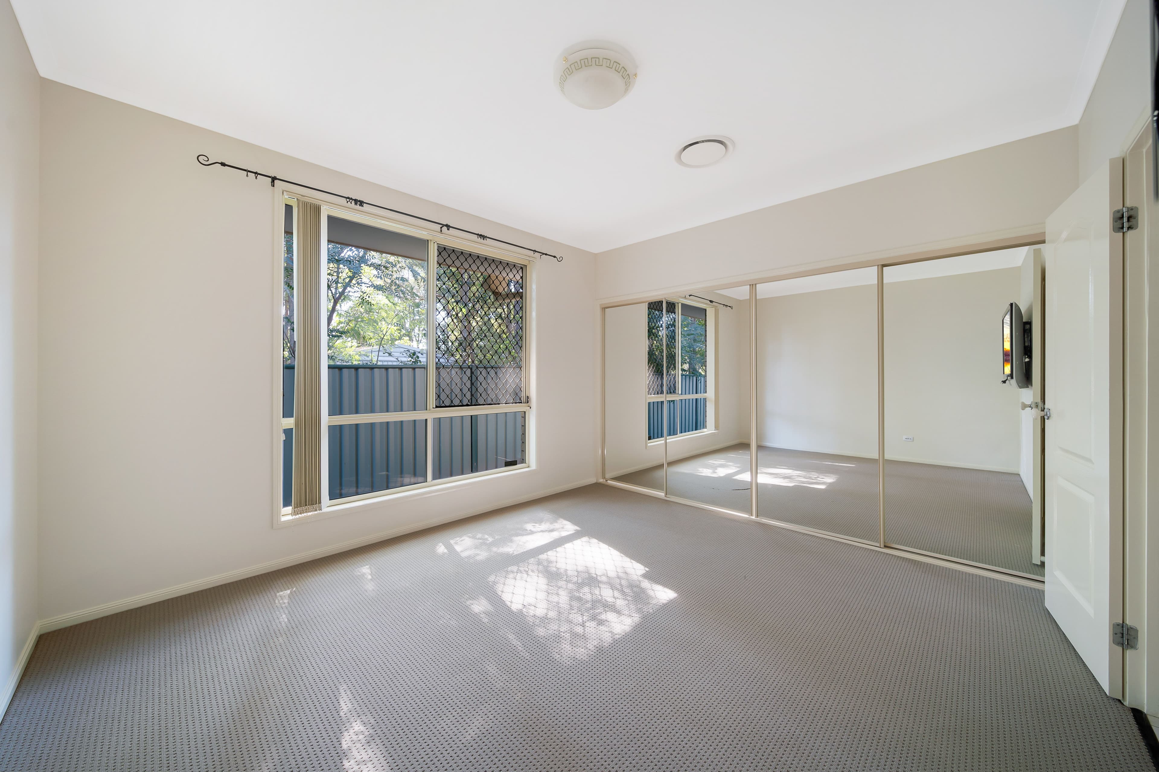 12A Dart Avenue, Kingston QLD 4114, Kingston - Thumbnail 6