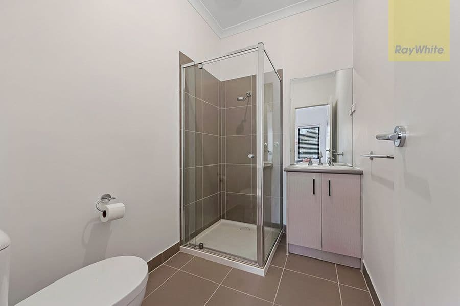 31 Yarradale Drive, Mickleham VIC 3064, Mickleham - Thumbnail 7