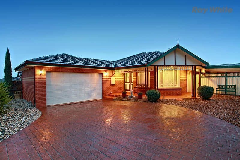 4 Holton Court, HILLSIDE VIC 3037, Hillside - Image 1