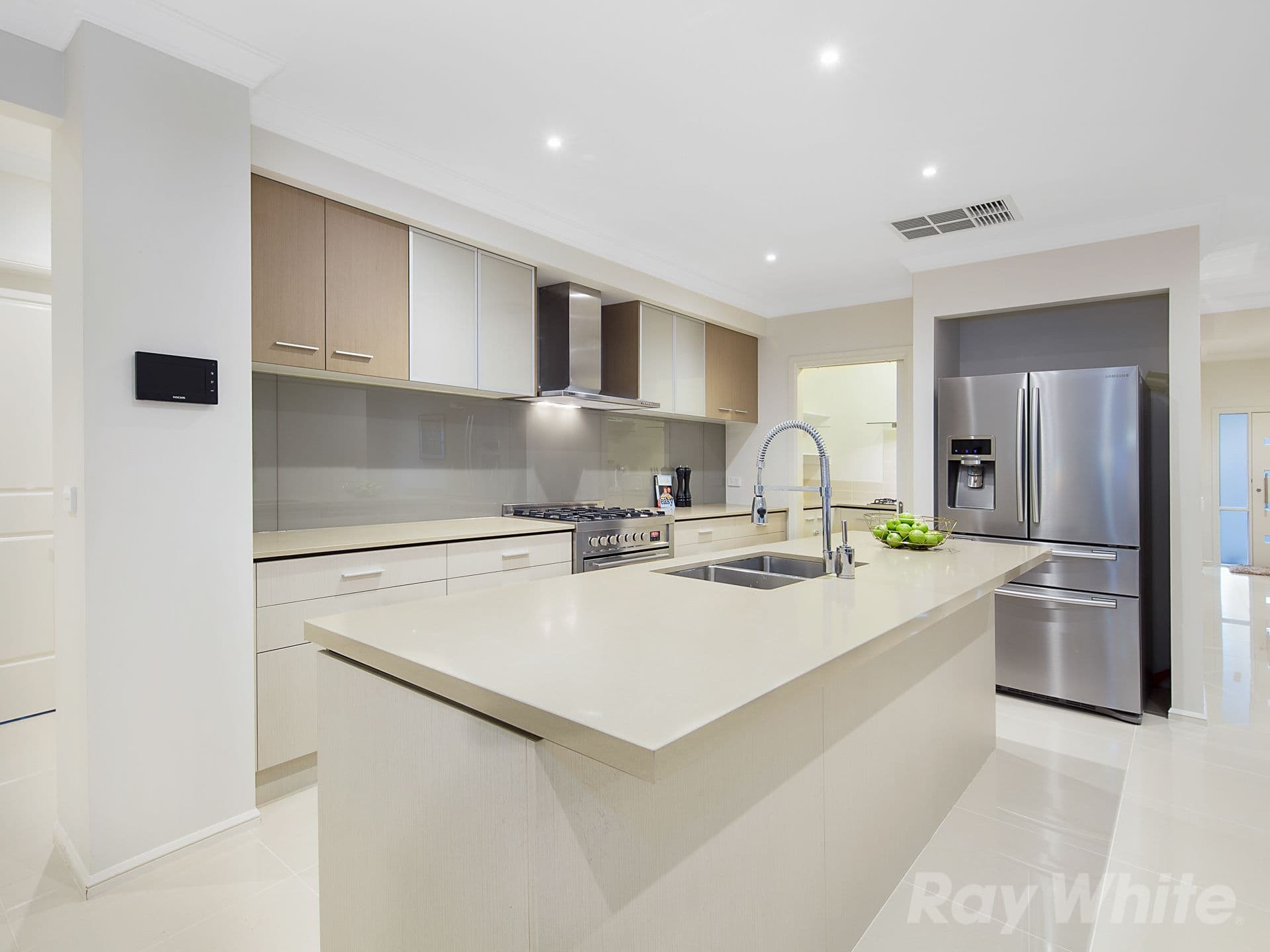 8 Grosvenor Avenue, Mulgrave VIC 3170, Mulgrave - Thumbnail 3