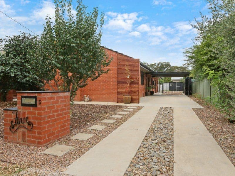 5 Garden Street, Benalla VIC 3672, Benalla - Image 1