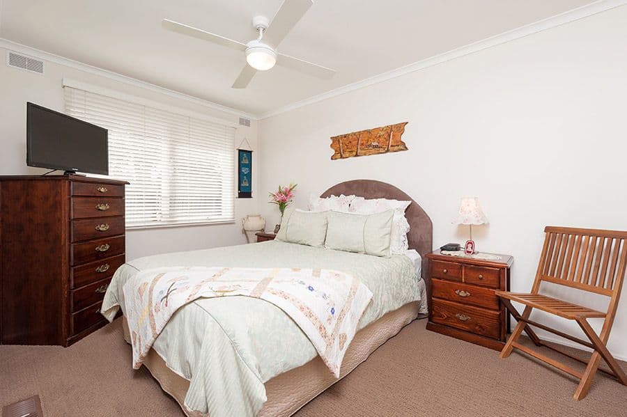 4 Milburn Place, Craigieburn VIC 3064, Craigieburn - Thumbnail 8