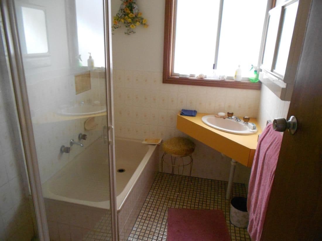 2 Bertha Street, BORDERTOWN SA 5268, Bordertown - Thumbnail 5
