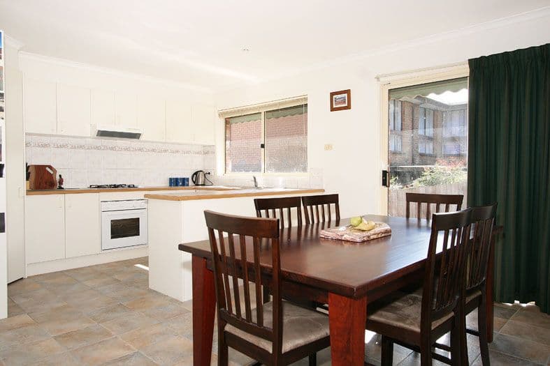 Unit 2, 12 Edward Road, CHIRNSIDE PARK VIC 3116, Chirnside Park - Thumbnail 4