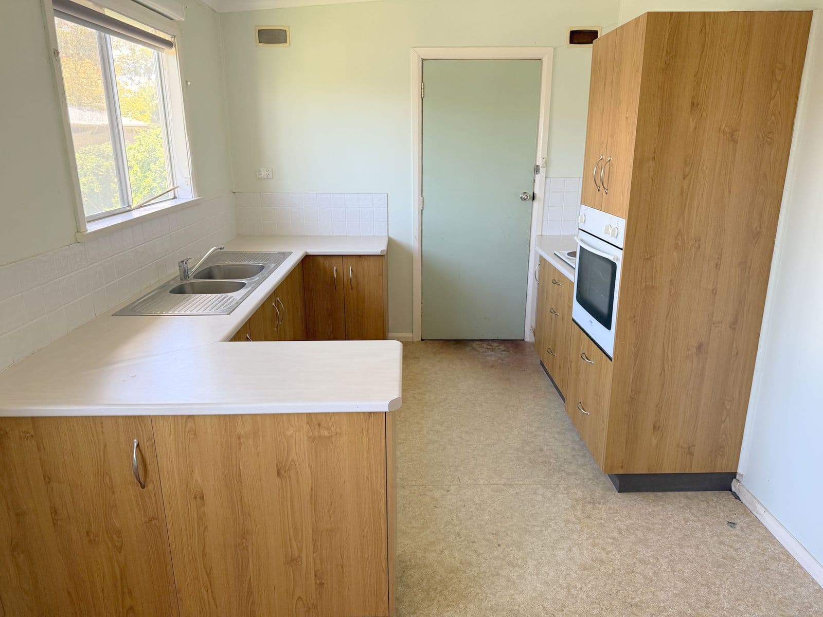 6 Kamilaroi Drive, Moree NSW 2400, Moree - Thumbnail 6