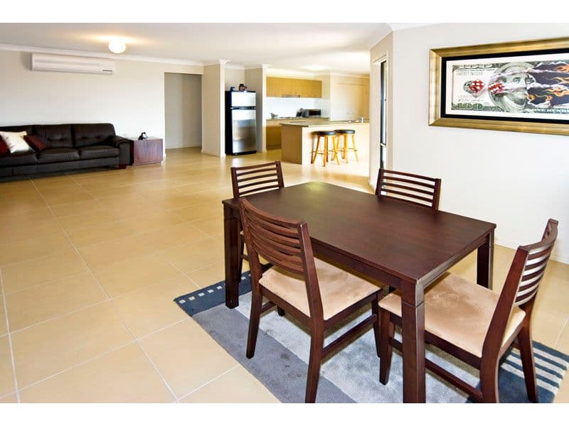56 Red Gum Crescent, WAKERLEY QLD 4154, Wakerley - Thumbnail 4