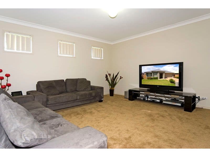 56 Red Gum Crescent, WAKERLEY QLD 4154, Wakerley - Thumbnail 5
