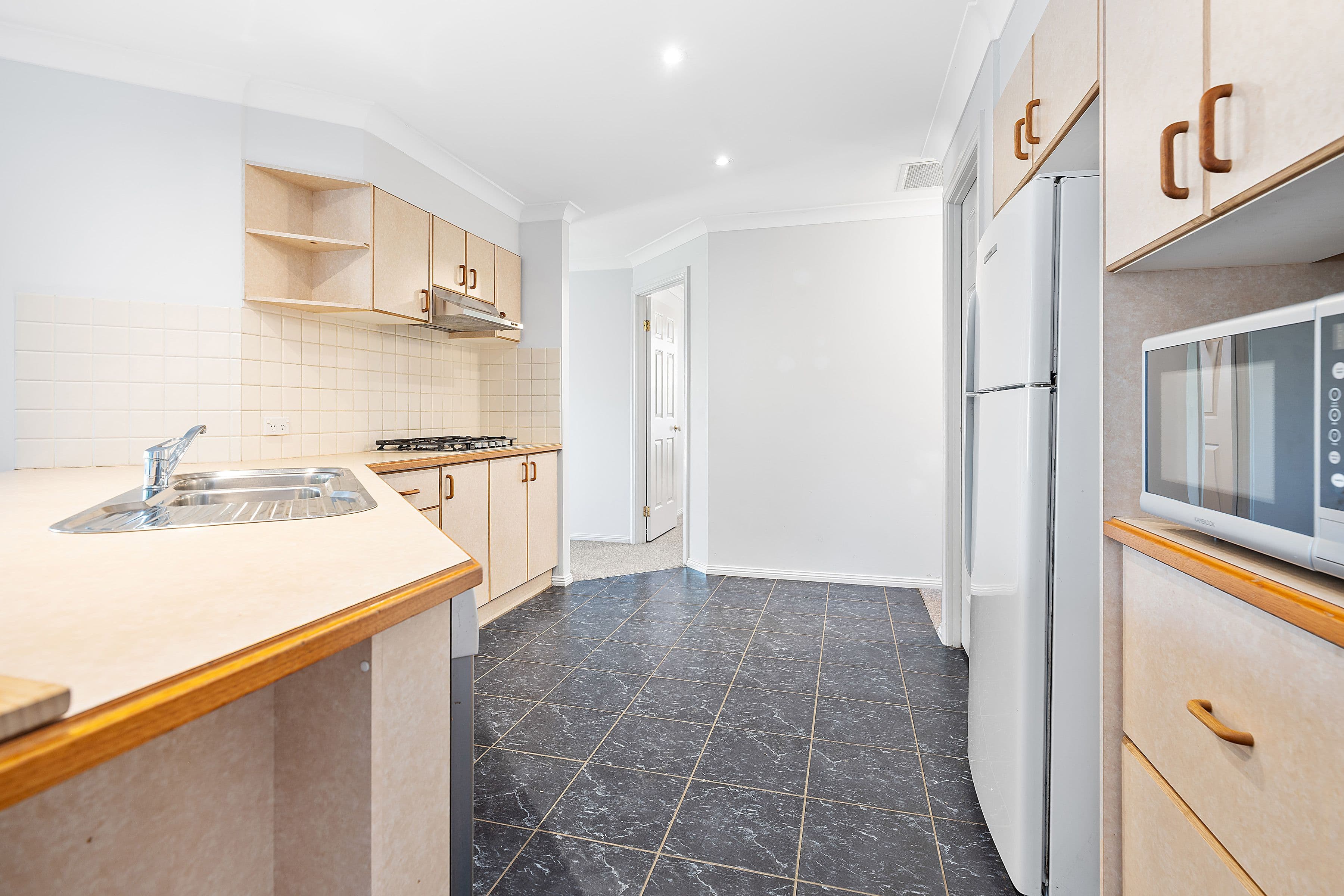 16 Beauty Point Road, Morisset NSW 2264, Morisset - Thumbnail 4